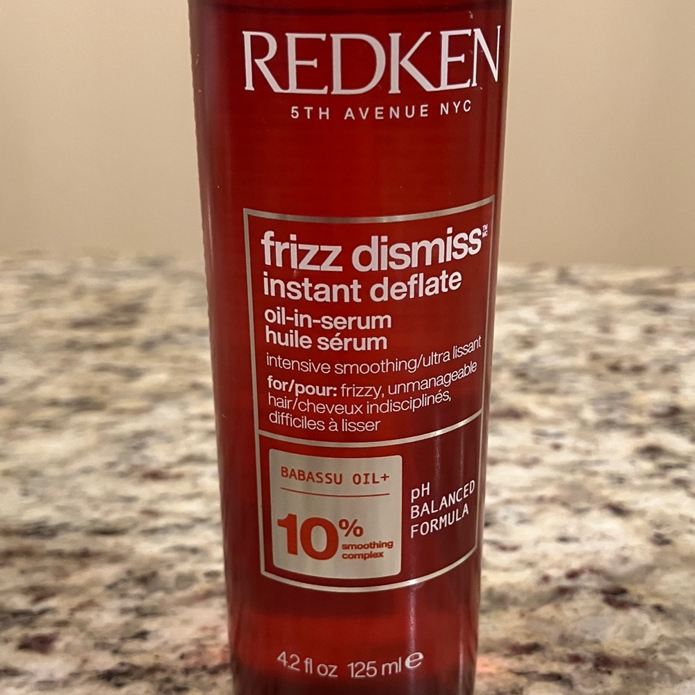 Redken Frizz Dismiss Instant Deflate Oil in Serum 4.2 oz Hair Styling Full Size - Picture 2 of 3